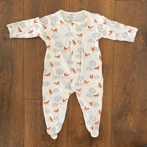 E=MC2 Magnetic Close Fox Print Kids One Piece Footie size 6 months